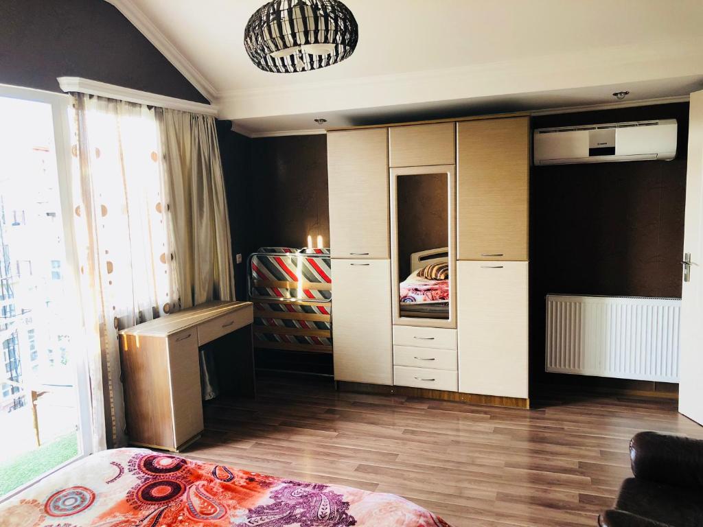 Giorgi Apartment room 5